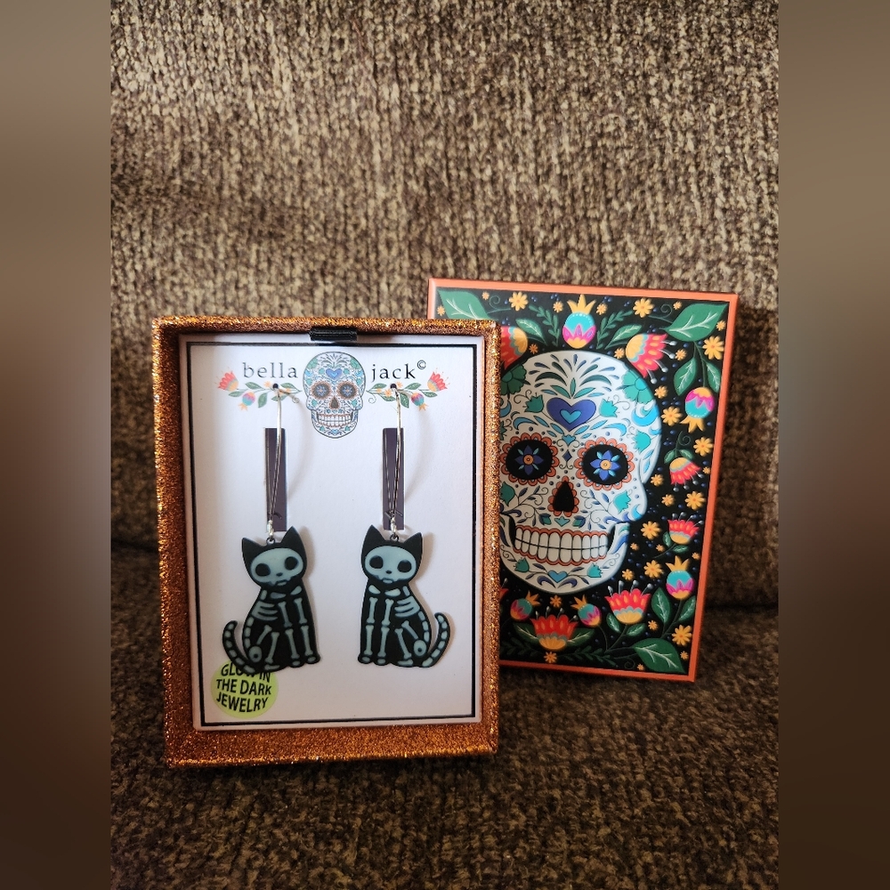 Bella Jack Skeleton Cat Dangle Earrings in gift box NEW